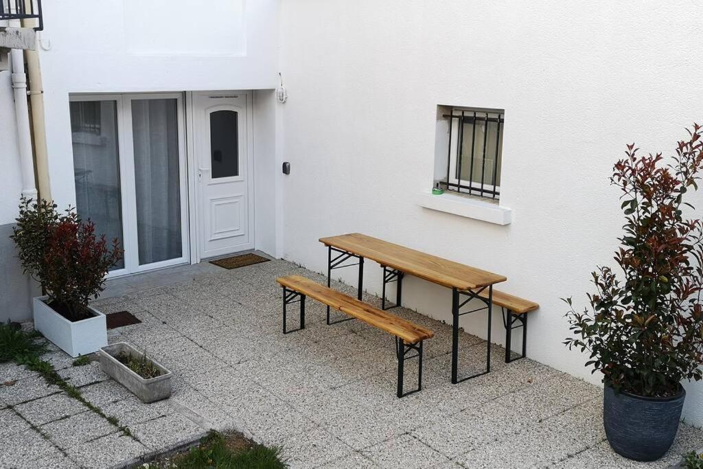 Appart-Terrasse 15Min Volcan-Lac 45Min Station Ski Ceyrat Exterior photo